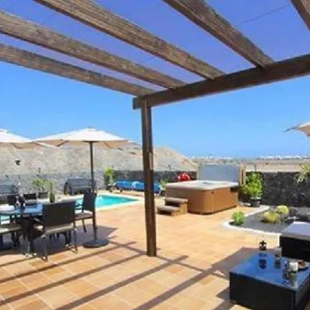 Villa Emma Playa Blanca
